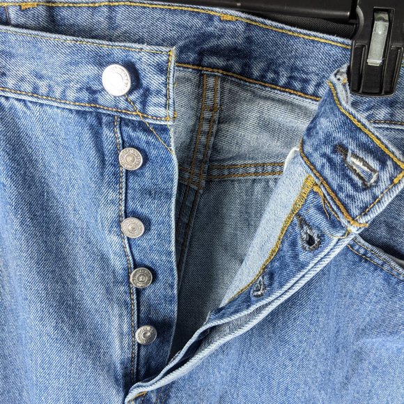 Levis Jeans Men 38x30 501 Blue Denim Original Fit Light Fade Retro Country Pants - Picture 9 of 16